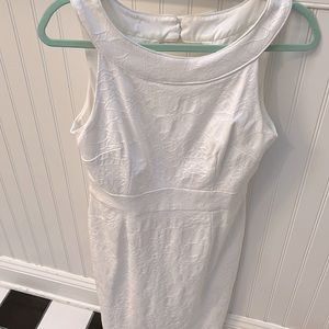 Darling Jackie O style White House Black Market dress- Size 6